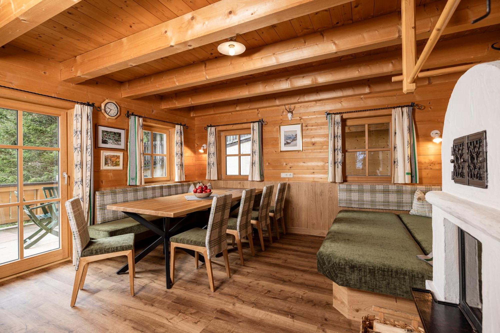 Family Lodge Maximilian Тукс Екстериор снимка
