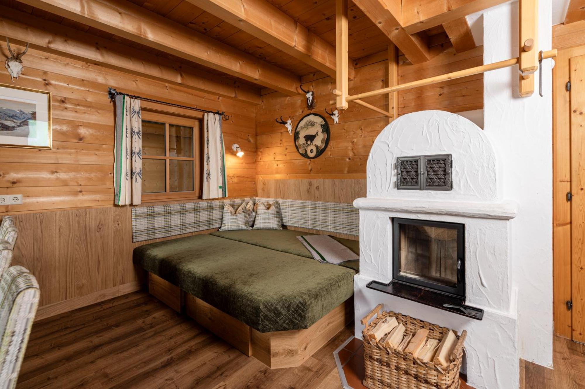 Family Lodge Maximilian Тукс Екстериор снимка