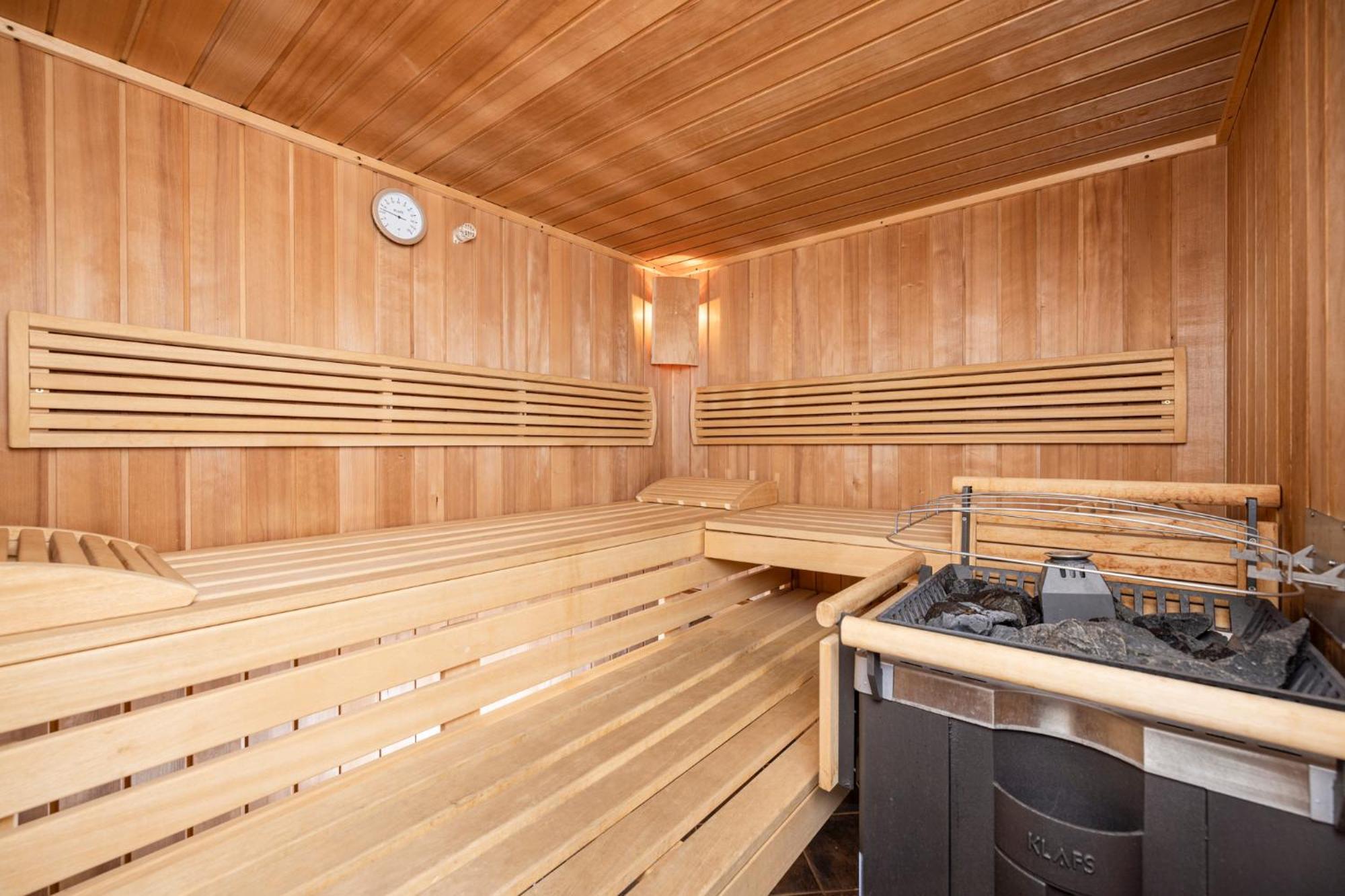 Family Lodge Maximilian Тукс Екстериор снимка